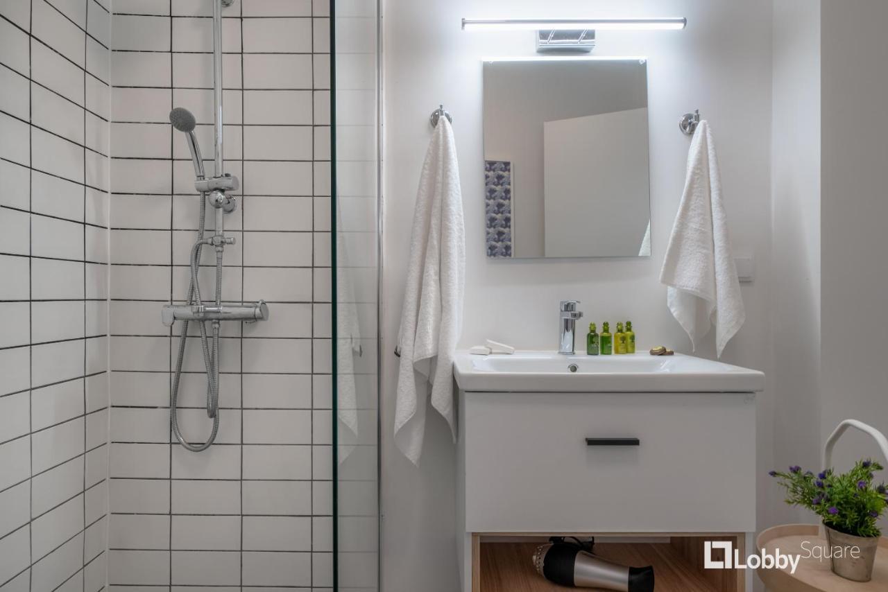 Aether Apartment By Lobbysquare Atene Esterno foto
